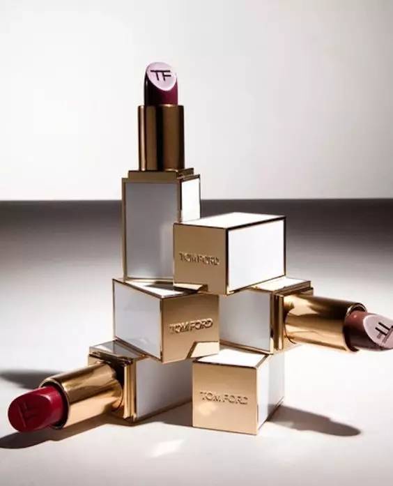 周一综合症？这些高颜值化妆品一扫你的沉闷心情！