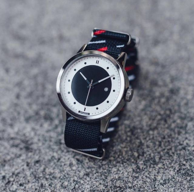 年轻人合适戴的腕表,合适刚毕业大学生的手表