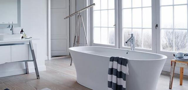 什么样的浴缸实用又好用,家用浴缸什么材质比较好