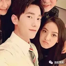 李易峰团队*绑捆**陈伟霆被骂？宋茜接毒剧是公司的锅？当红偶像的经纪人都被撕成肉干了！