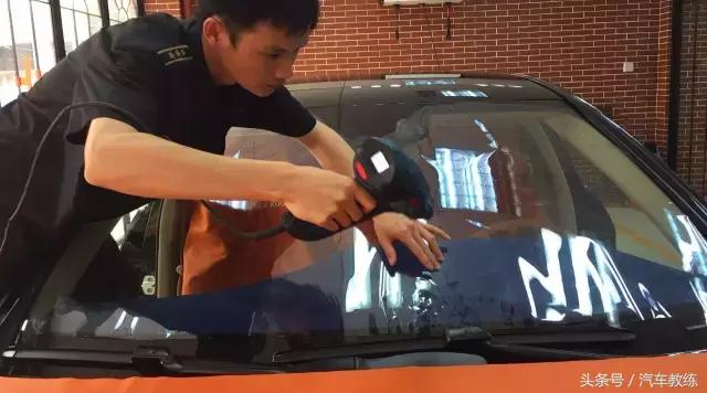 新车贴膜没贴膜看出来了吗,新车贴膜怎么没有效果