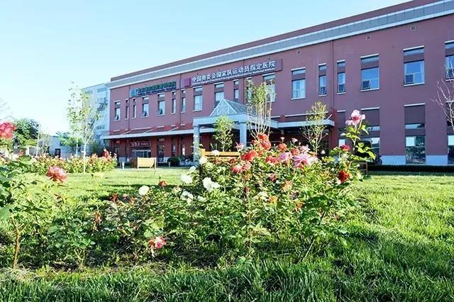 老人胯骨骨折建议手术吗,老人大胯骨折最佳手术时间