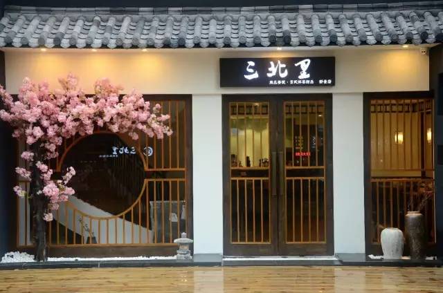 9大商圈100+餐厅5折狂欢！连high4天总有1家是你的菜