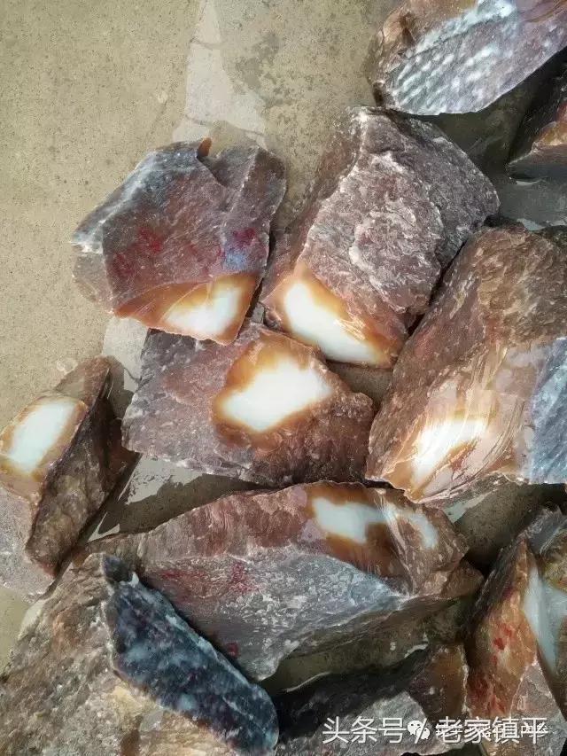 镇平县玉雕博览会,镇平玉雕亮相第七届中原文博会