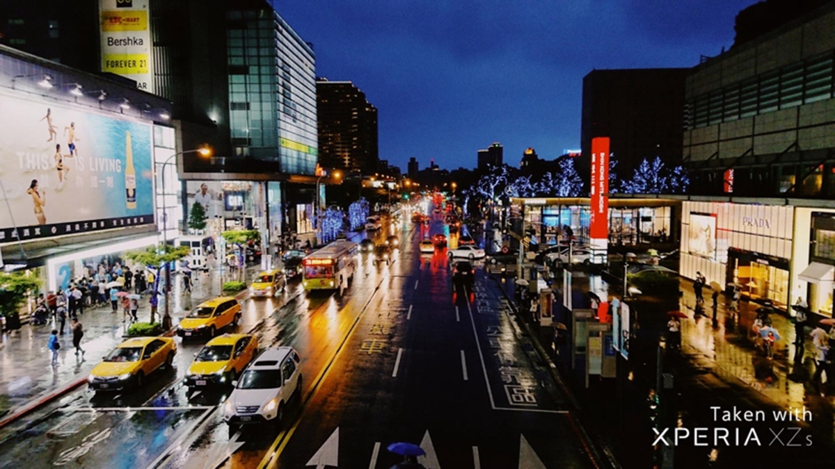 索尼xperiaxz1测评,索尼xperiaxzs二手值得入手吗