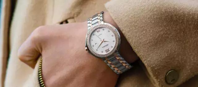 当国内亲戚朋友说“帮我带个XXX”的时候，海外华人要做哪些工作？