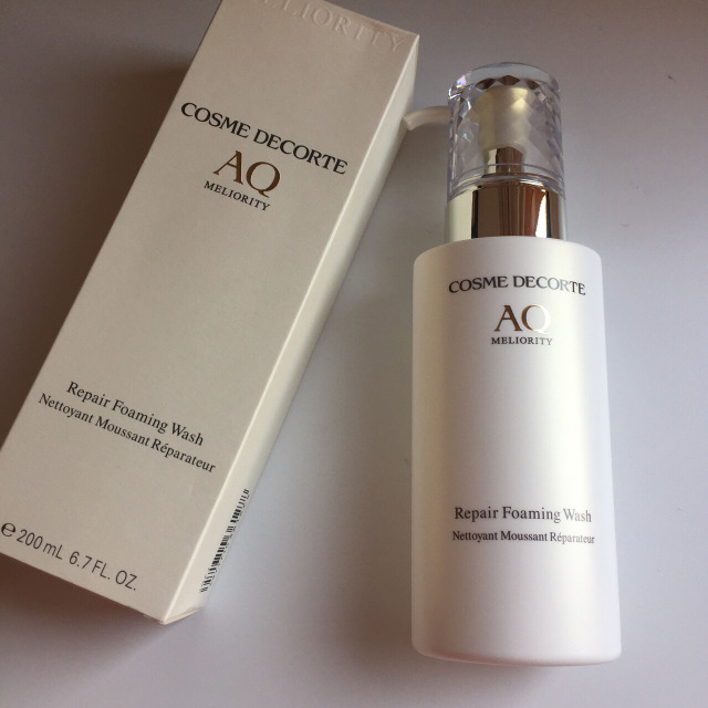 超级好用网红洗面奶,推荐一款清洁毛孔的洗面奶