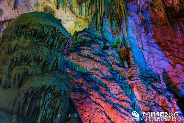 拍夜景，有两大门槛相机都跨越不过去，手机却能