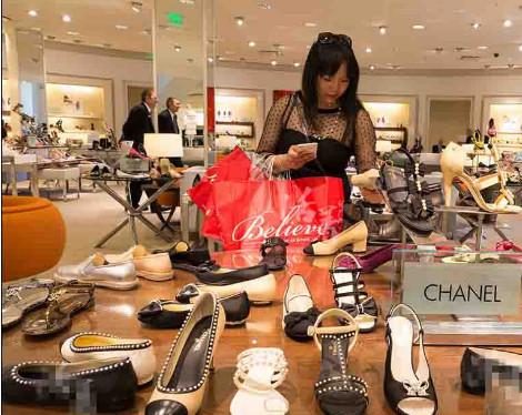 做代购的女孩是什么心态,做代购的女孩子不敢追