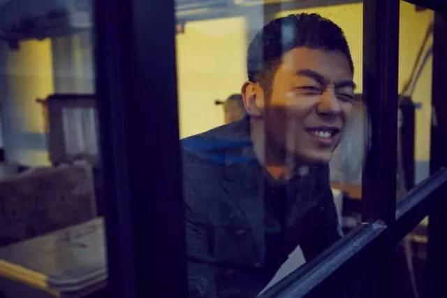 郑州装逼界强势IP,你和他的差距不止0.01