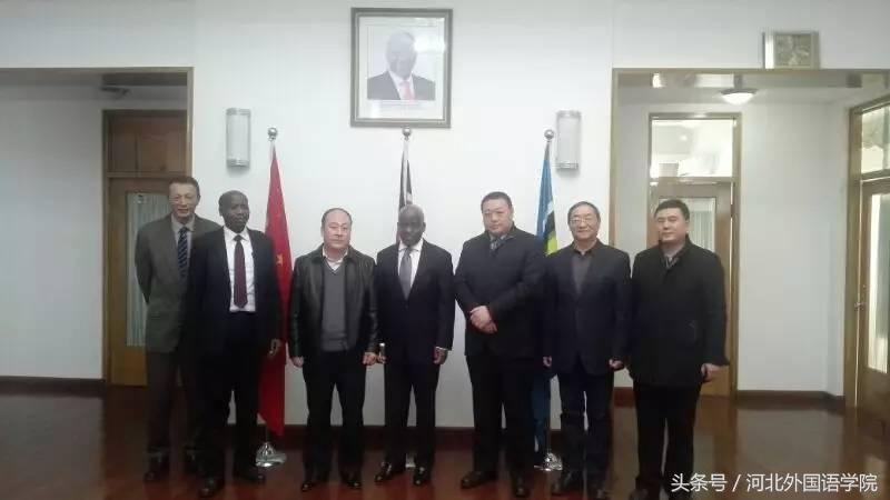 河北外国语学院发生的事,河北外国语学院国际化