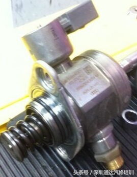 途观高压油泵加速就不响,途观高压油泵压力低维修