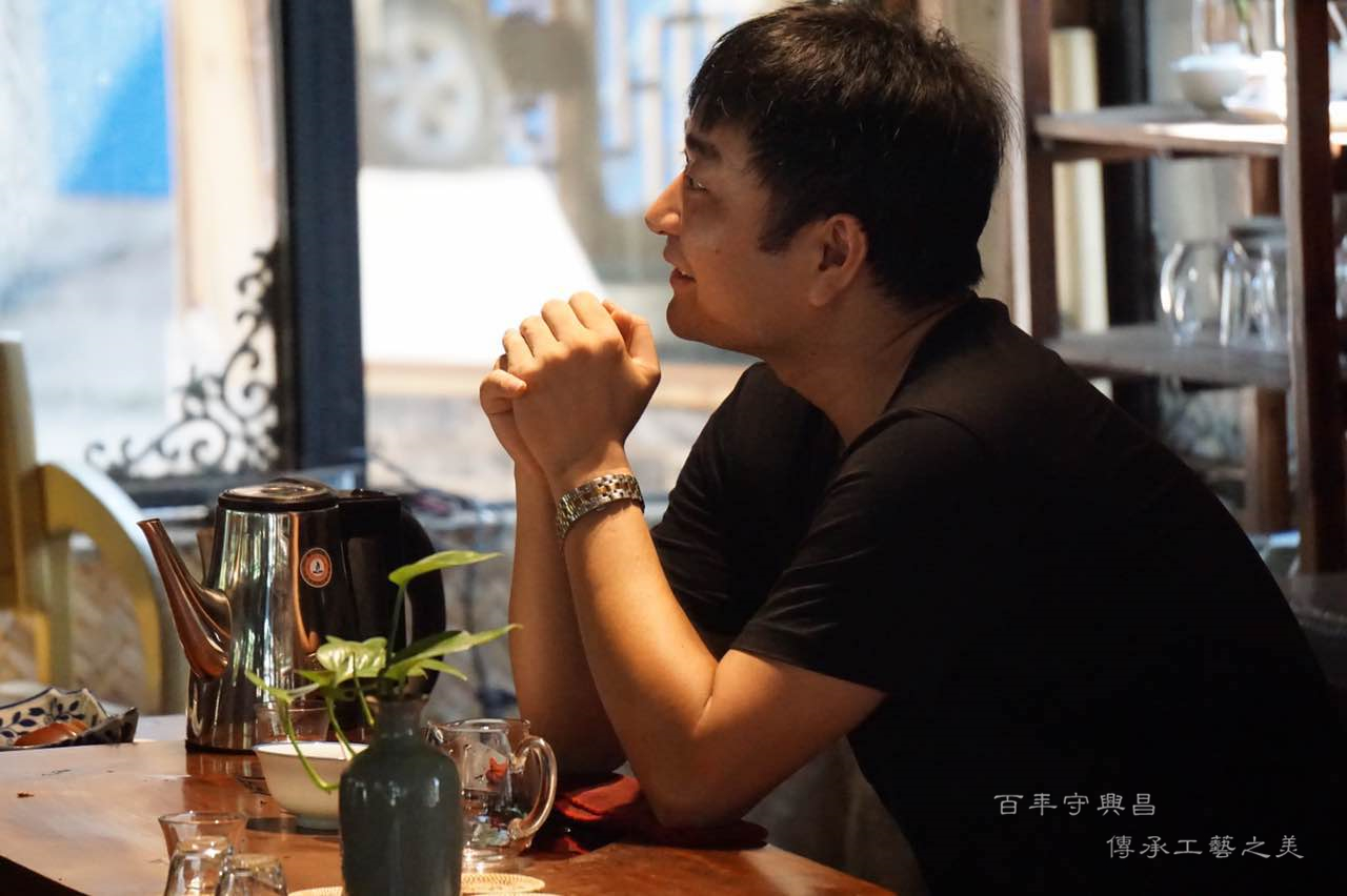 为什么喝茶睡不着喝咖啡却能睡着,晚上喝茶睡不着抽烟能够睡着吗