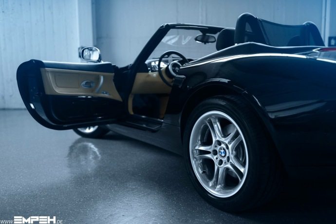 老款宝马z8,宝马z8多少钱一公里