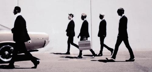 推荐9部看了让你热血沸腾的黑帮电影，不只是*力暴**械斗、打打杀杀那么简单，值得一看！