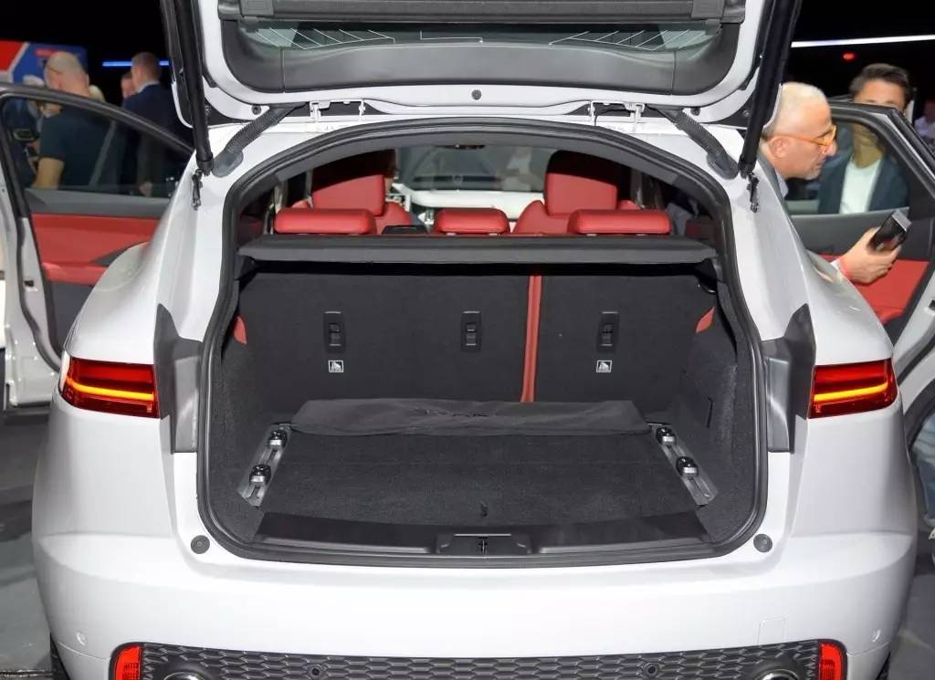 全新捷豹新款e-pace图,捷豹e-pace小豹子图