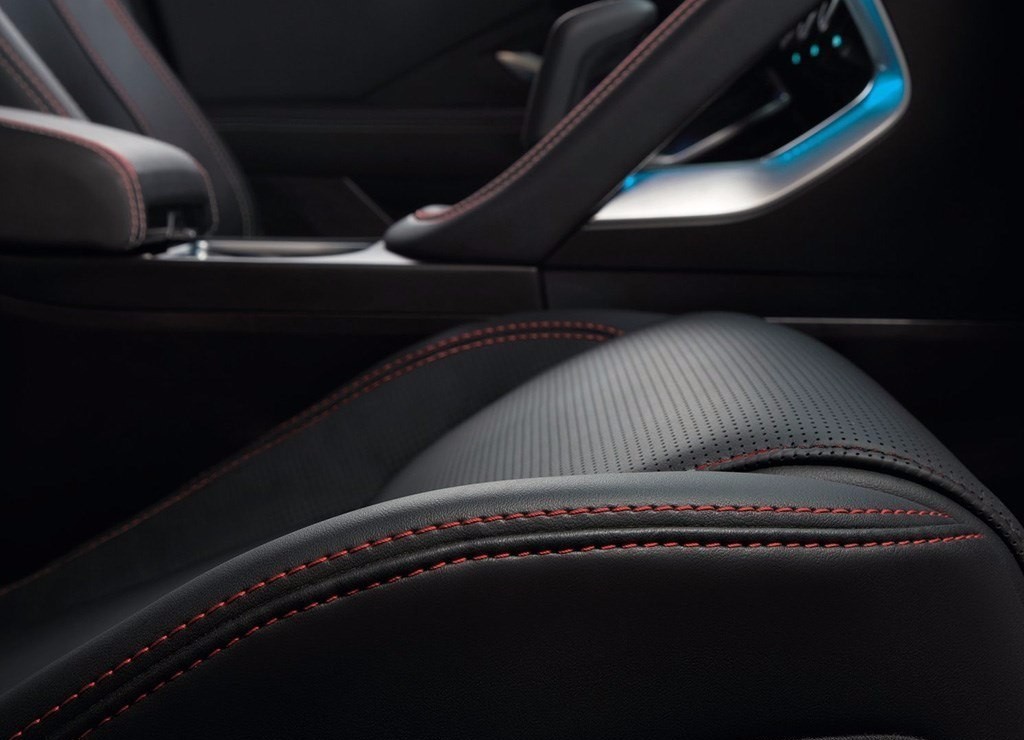 全新捷豹新款e-pace图,捷豹e-pace小豹子图