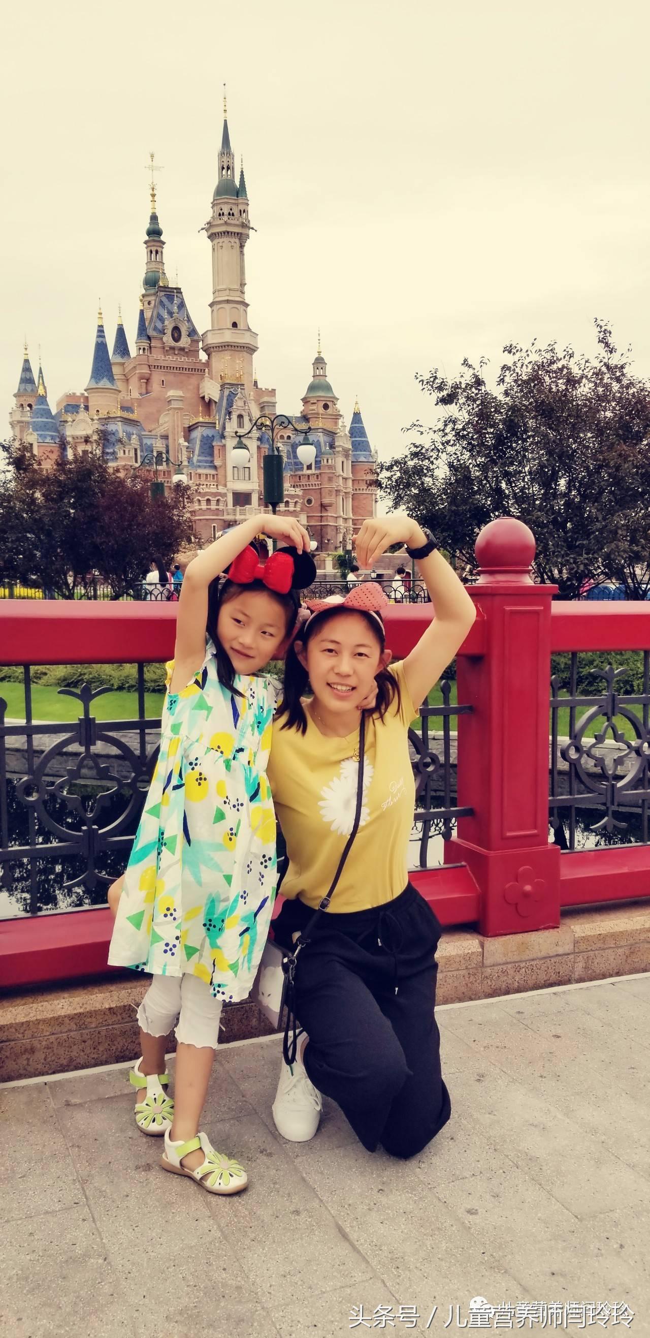 迪士尼实现小朋友们的公主梦,迪士尼是每个女孩的公主梦