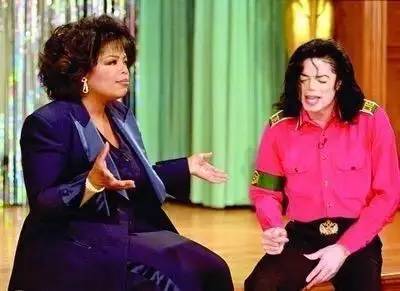 她推荐过的书都火了！荐书大神告诉你该读什么