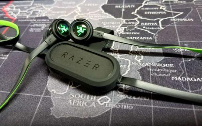 灯厂雷蛇,雷蛇战锤狂鲨pro有灯效吗