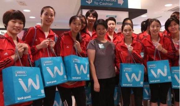 女排黄金一代朱婷,中国女排血拼