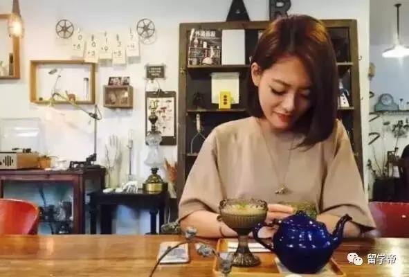 鎹″瀮鍦惧紑鍏徃,鎹″瀮鍦惧崠鐨勫崼鐢熷肪