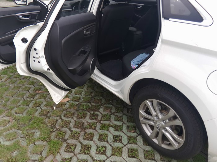 国产高颜值b级车,国产b级神车