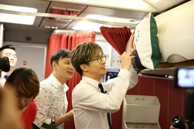 首都航空：三万英尺音乐梦，谦谦来了