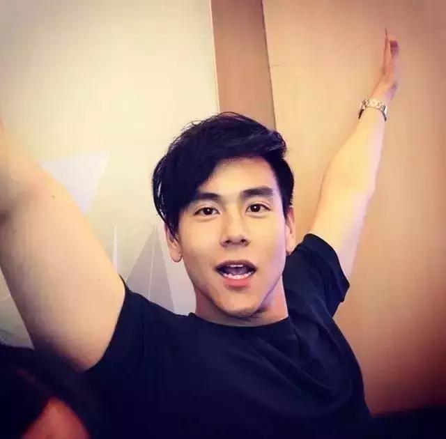 寸头才是检验男人颜值的最高标准,怎么判断自己寸头帅不帅