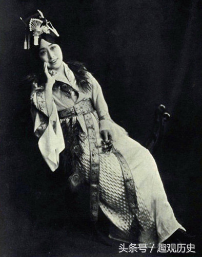 慈禧第一次照相被吓坏,慈禧第一次照相有什么讲究