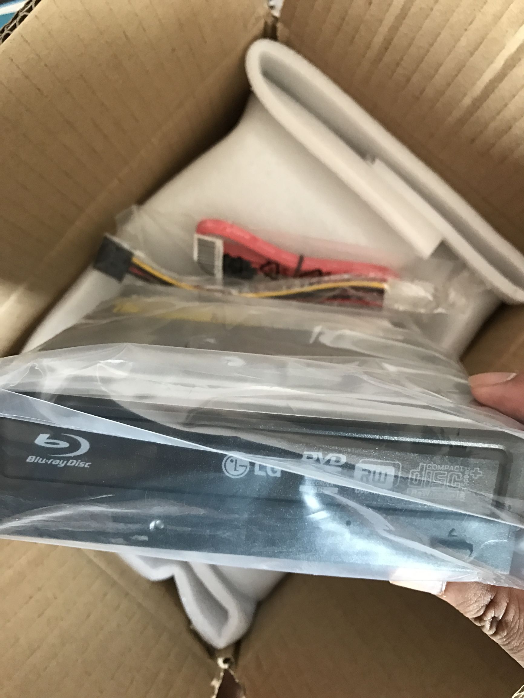 怎么该55元买的蓝光光驱接在老机器上没用成