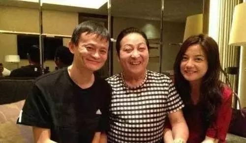 印度总理背后的“王林”，号称瑜伽包治百病，还靠“网红经济”狂赚千亿