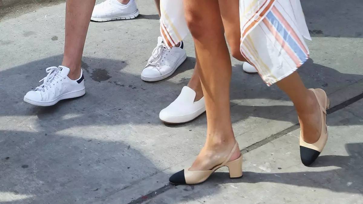 这双鞋也太好看了复古百搭又亮眼,这双鞋真的很好搭配秋冬