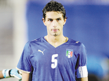 2002年意大利男模队西装,意大利男模joshwald