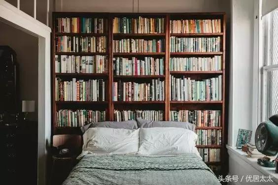 你的床屏该变变样子了，不要只会挂婚纱照了