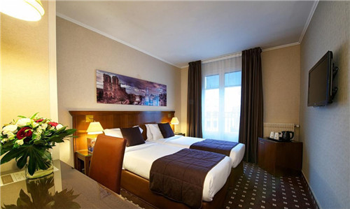 宾馆设计装修风格效果图轻奢,最便宜的商务酒店客房装修效果图