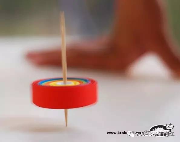 幼儿园亲子手工卡纸教程：立体日历陀螺字母表等，幼师与家长都应该会这些