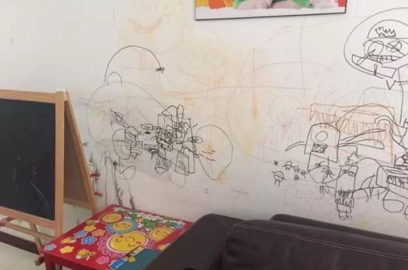 墙被熊孩子乱画怎么办,墙面被宝宝画的乱七八糟怎么办