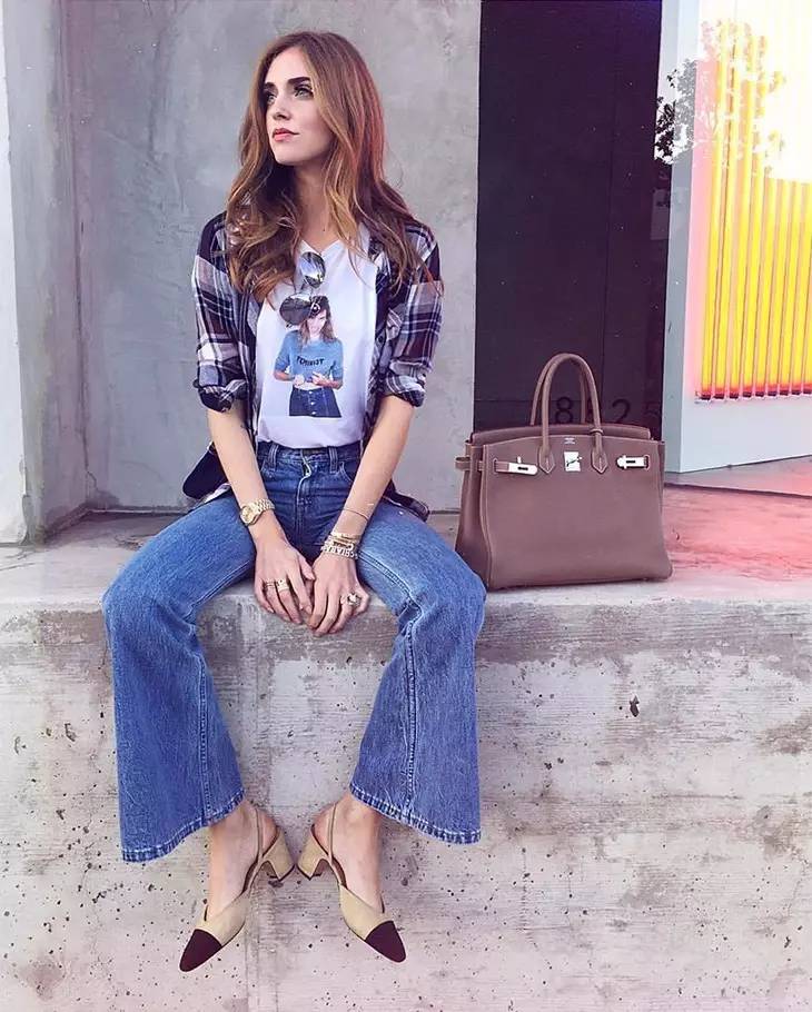 这双鞋也太好看了复古百搭又亮眼,这双鞋真的很好搭配秋冬