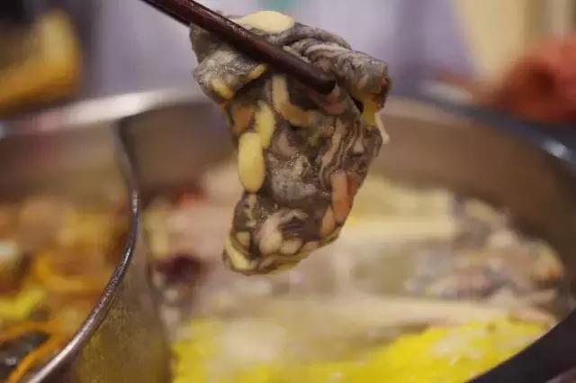 手抓牛龙骨美食,手抓牛排零食