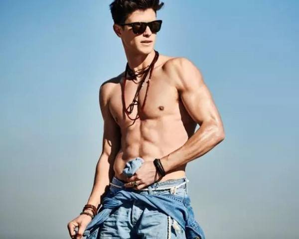 欧*男美**士健身减肥的几个方法