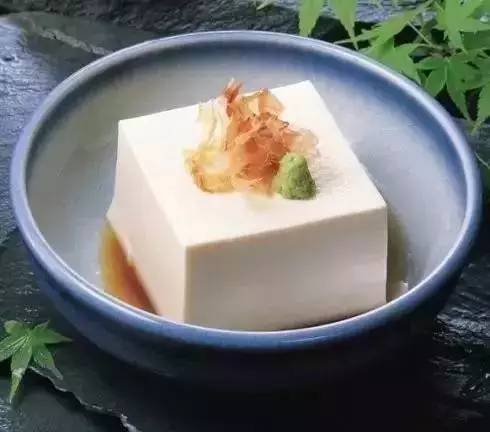 拔牙食谱拔牙后吃什么,拔牙后合适吃的食物食谱