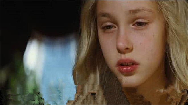 继母与继女发生矛盾,继母对待继女如亲生