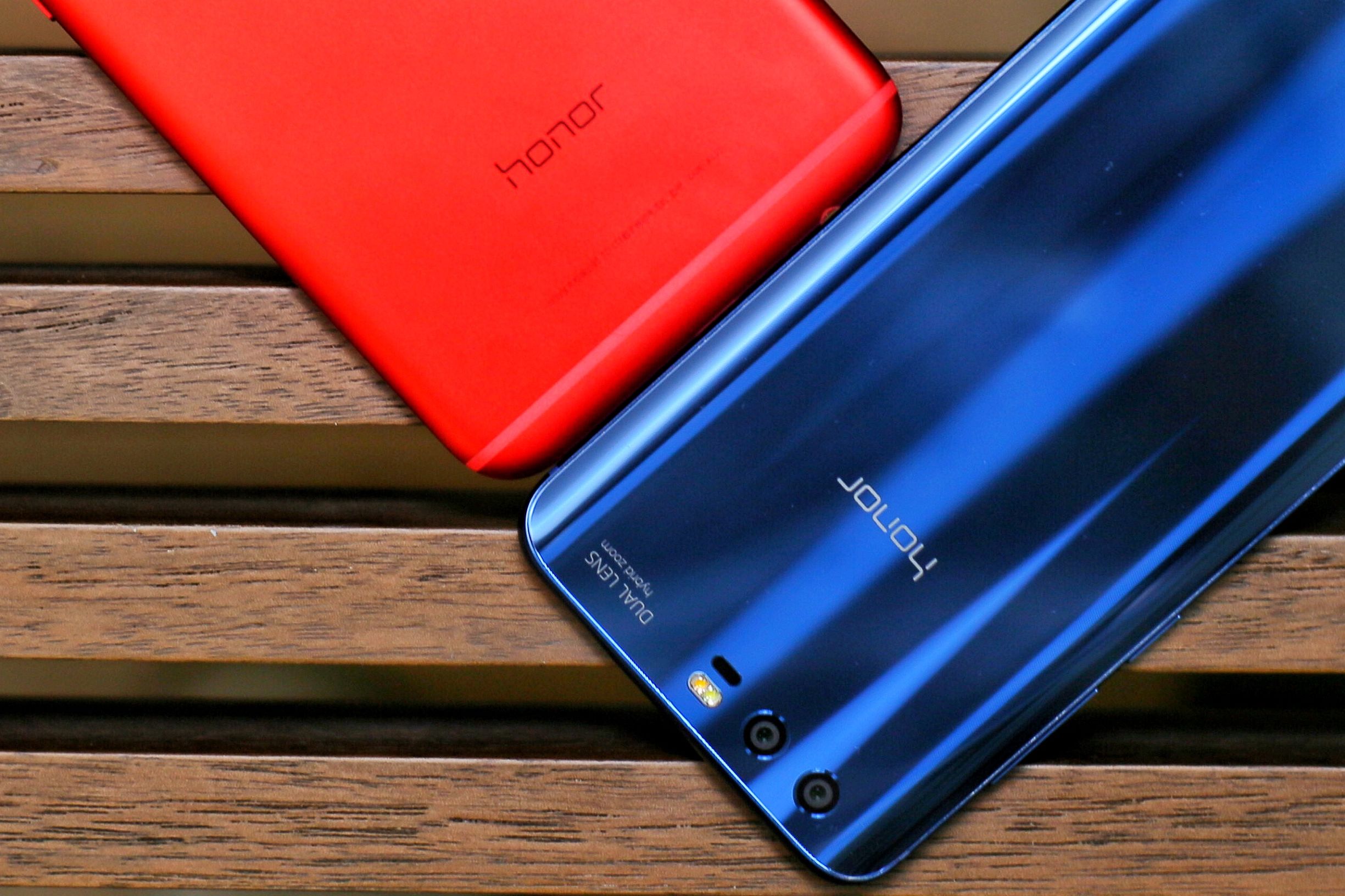 荣耀V9和荣耀9有什么区别,二手荣耀9和v9图片对比