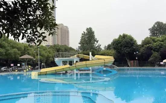 姝︽眽浜虹殑澶忓ぉ鎰熷彈,姝︽眽浜虹殑澶忓ぉ鏄粈涔堟牱瀛愮殑