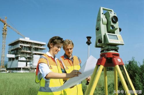 全站仪通过已知点测量未知点高程,全站仪能够测量高程和水平距离