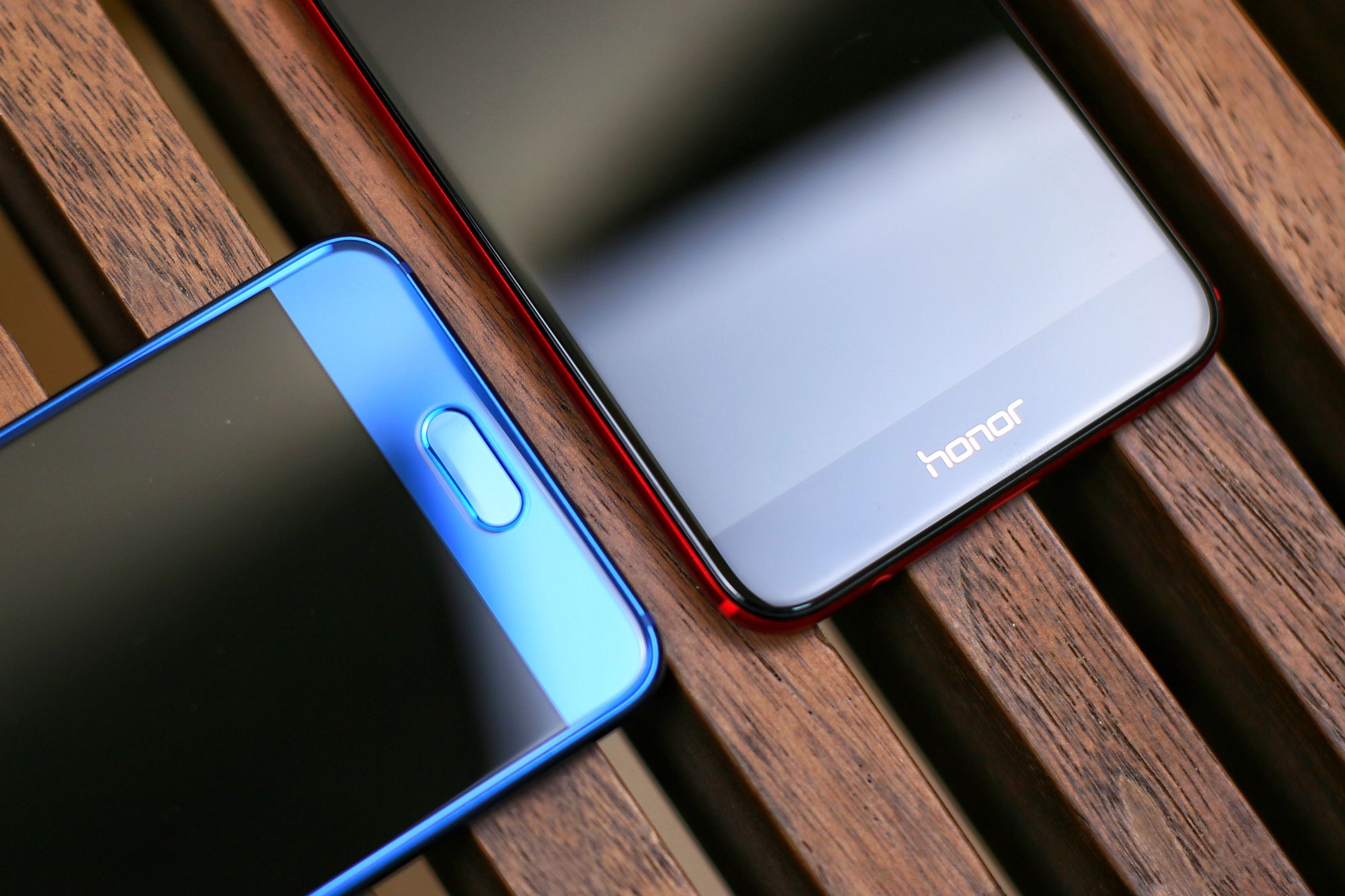 荣耀V9和荣耀9有什么区别,二手荣耀9和v9图片对比