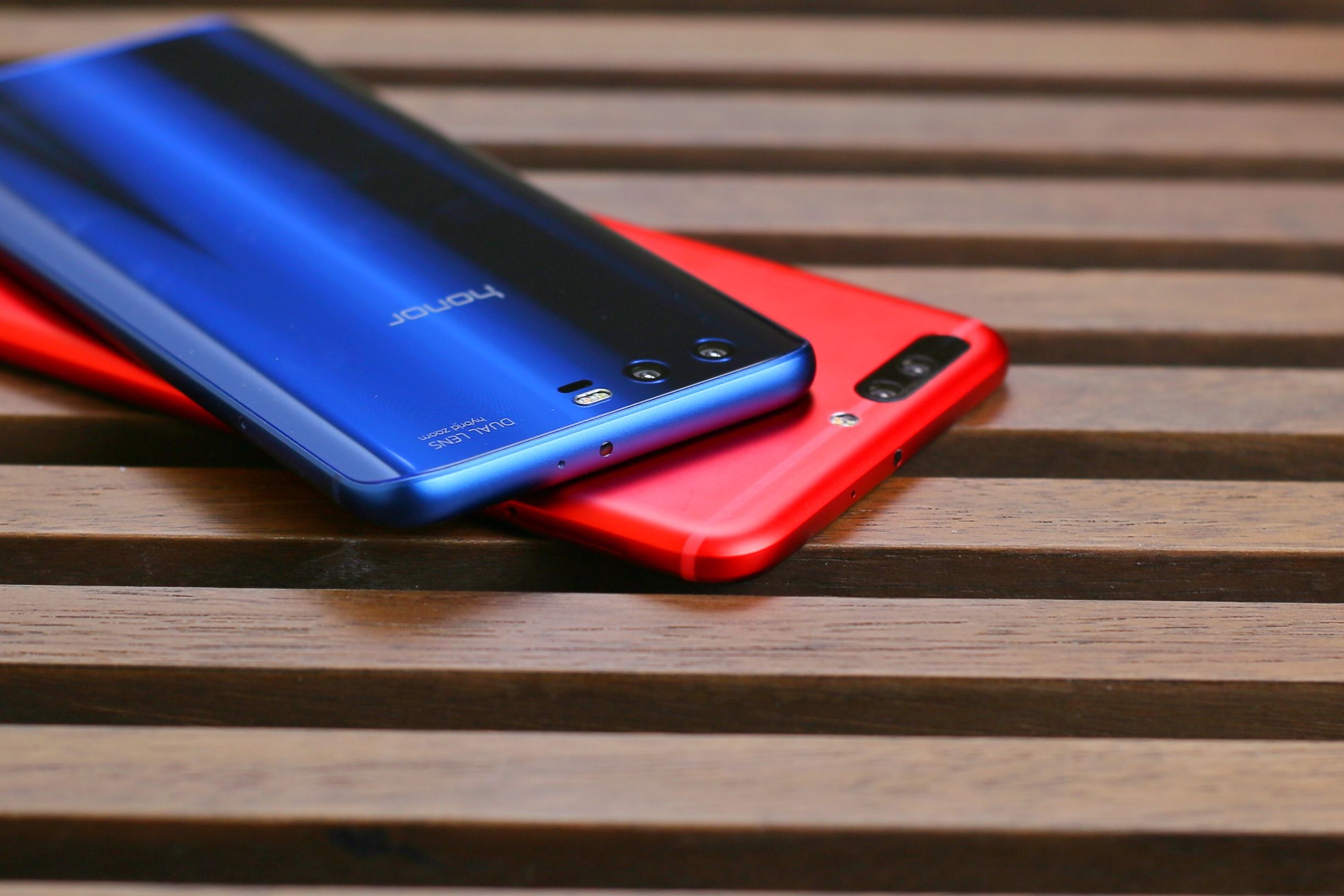 荣耀V9和荣耀9有什么区别,二手荣耀9和v9图片对比