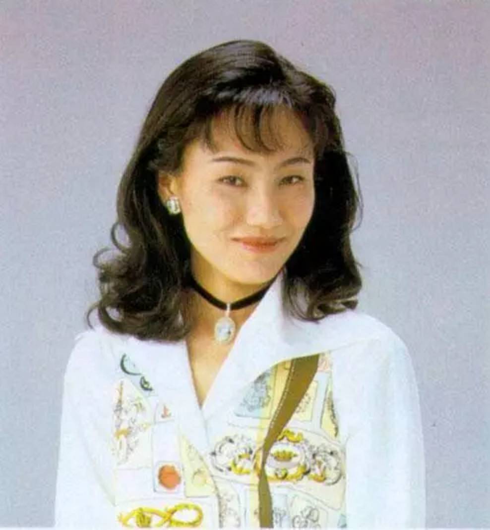 杨幂唐嫣全靠边，美少女战士才是我人生中第一个“带货王”！