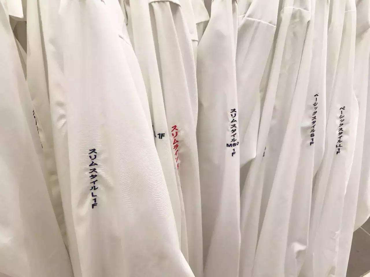 为什么日本那么多年轻人穿西装,日本人什么时候开始流行穿西装